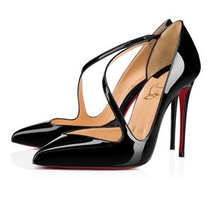 Worn once indoors only for a photo shoot.